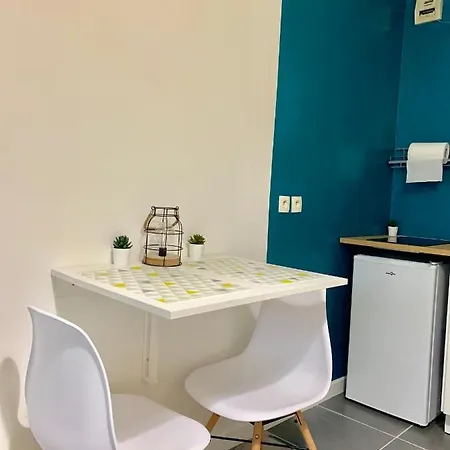 Apartment Studio Tout Confort - Quartier La Rhonelle